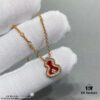 Kirin Mini Diamond Red Gourd Necklace, Stylish and Versatile with Thick Gold Plating, Real Gold Feel, Eight Hearts and Eight Arrows High-Carbon Diamond, Small and Exquisite