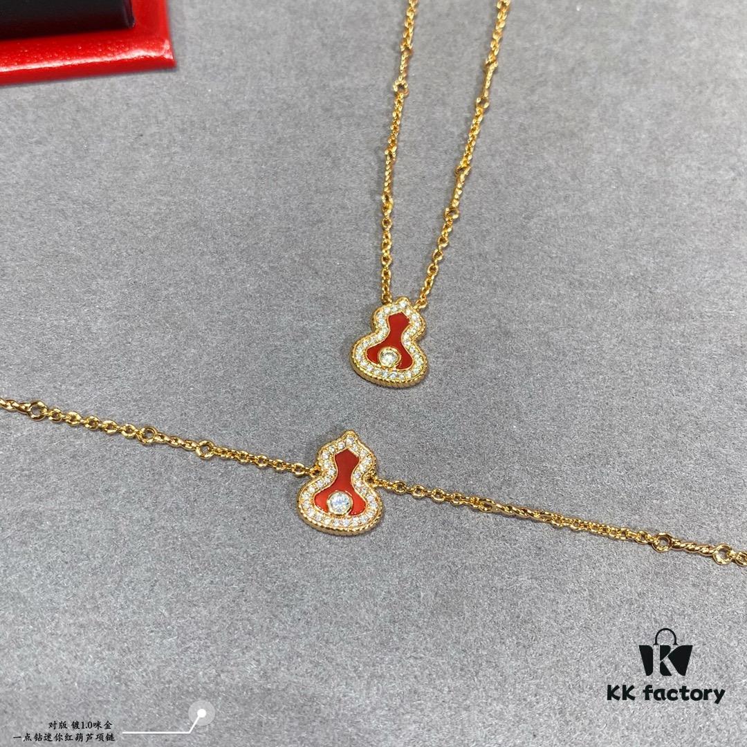 Kirin Mini Diamond Red Gourd Necklace, Stylish and Versatile with Thick Gold Plating, Real Gold Feel, Eight Hearts and Eight Arrows High-Carbon Diamond, Small and Exquisite