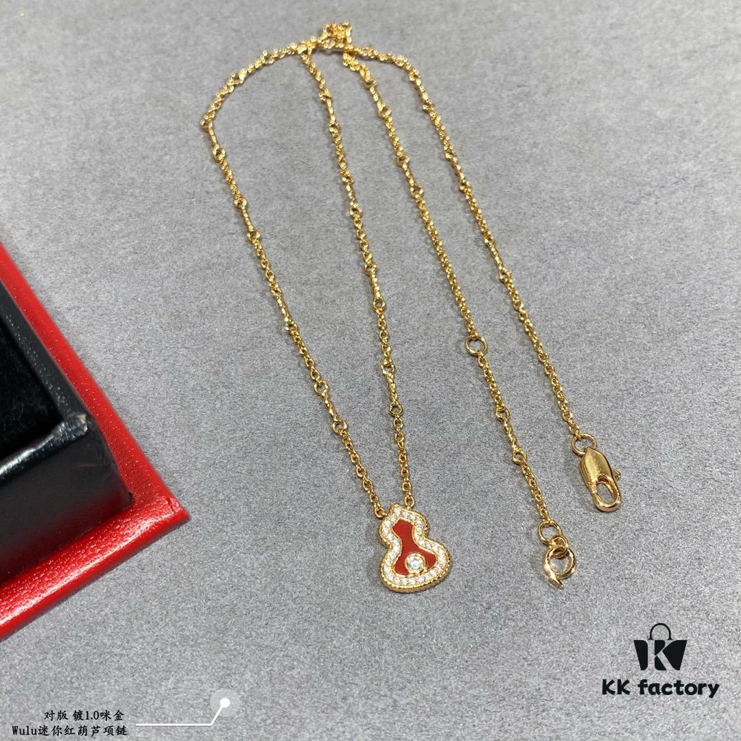 Kirin Mini Diamond Red Gourd Necklace, Stylish and Versatile with Thick Gold Plating, Real Gold Feel, Eight Hearts and Eight Arrows High-Carbon Diamond, Small and Exquisite