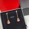 Kirin Mini Diamond Red Gourd Earrings, High Aesthetic Appeal, Excellent Fit, Versatile Design, Thick Gold Plating with Real Gold Texture, Eight-Heart Eight-Arrow High-Carbon Diamonds, Small and Exquisite