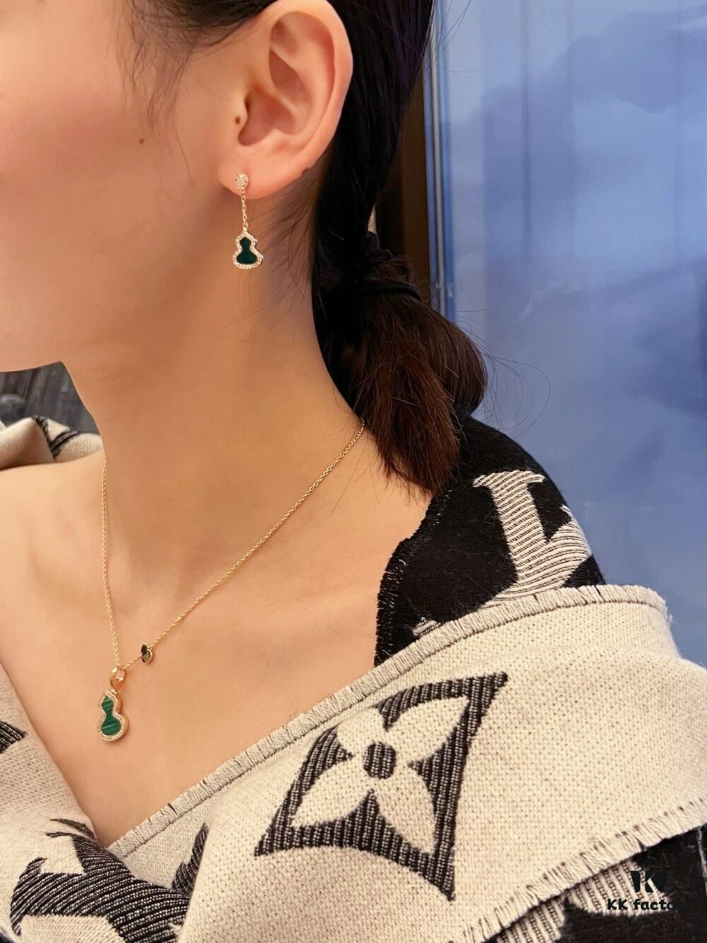 Elegant and Noble Green Chalcedony, Also Loved by Older Generations!