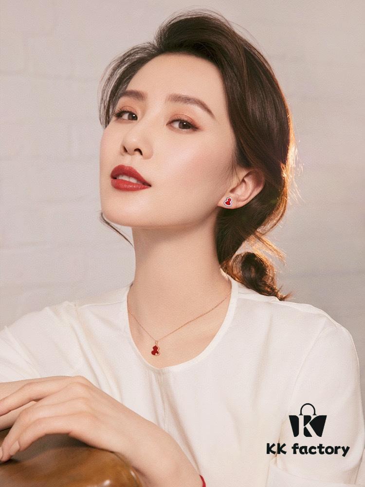 Jade Jewelry with Oriental Charm, 'Fu Lu' Complete, Beautiful in Appearance and Meaning