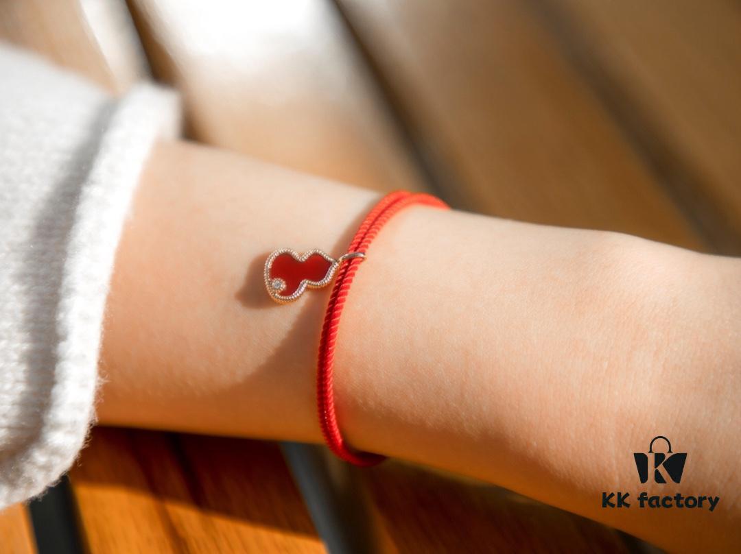 Two Ways to Wear! Same Style as Zhao Lusi