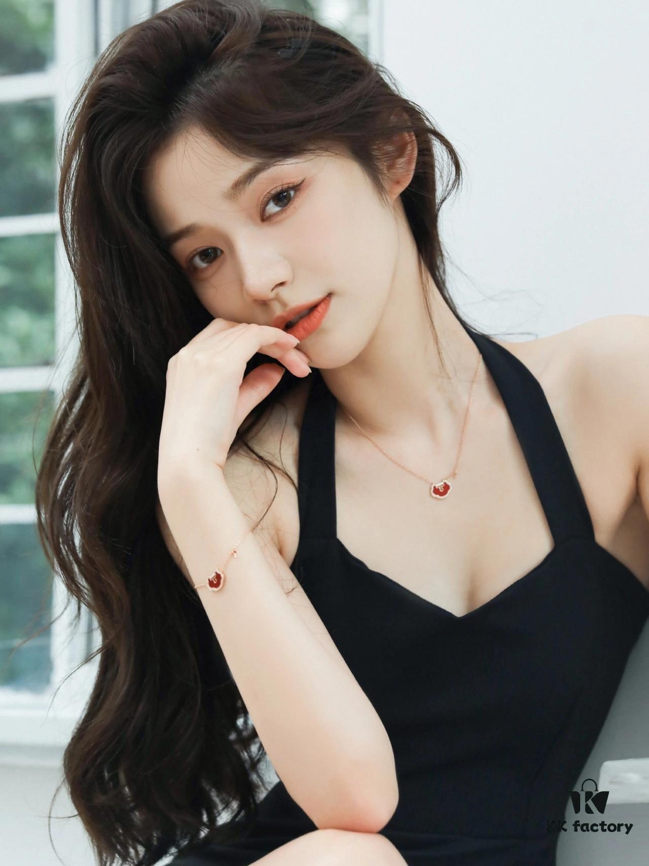 Reference wearing image! Extremely eye-catching when worn～