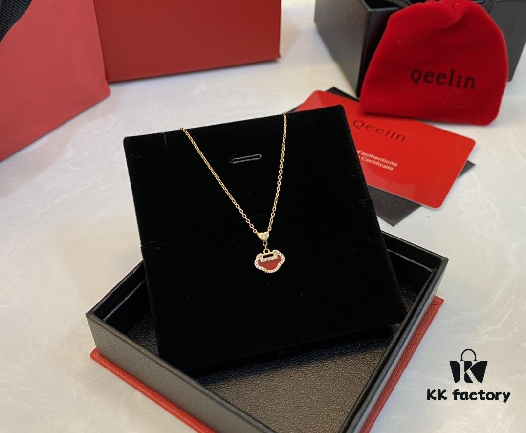 Real Photo of Little Red Lock Pendant, Exquisitely Crafted with High-Grade Red Agate and Encrusted Diamonds Resembling a Traditional Ruyi Lock