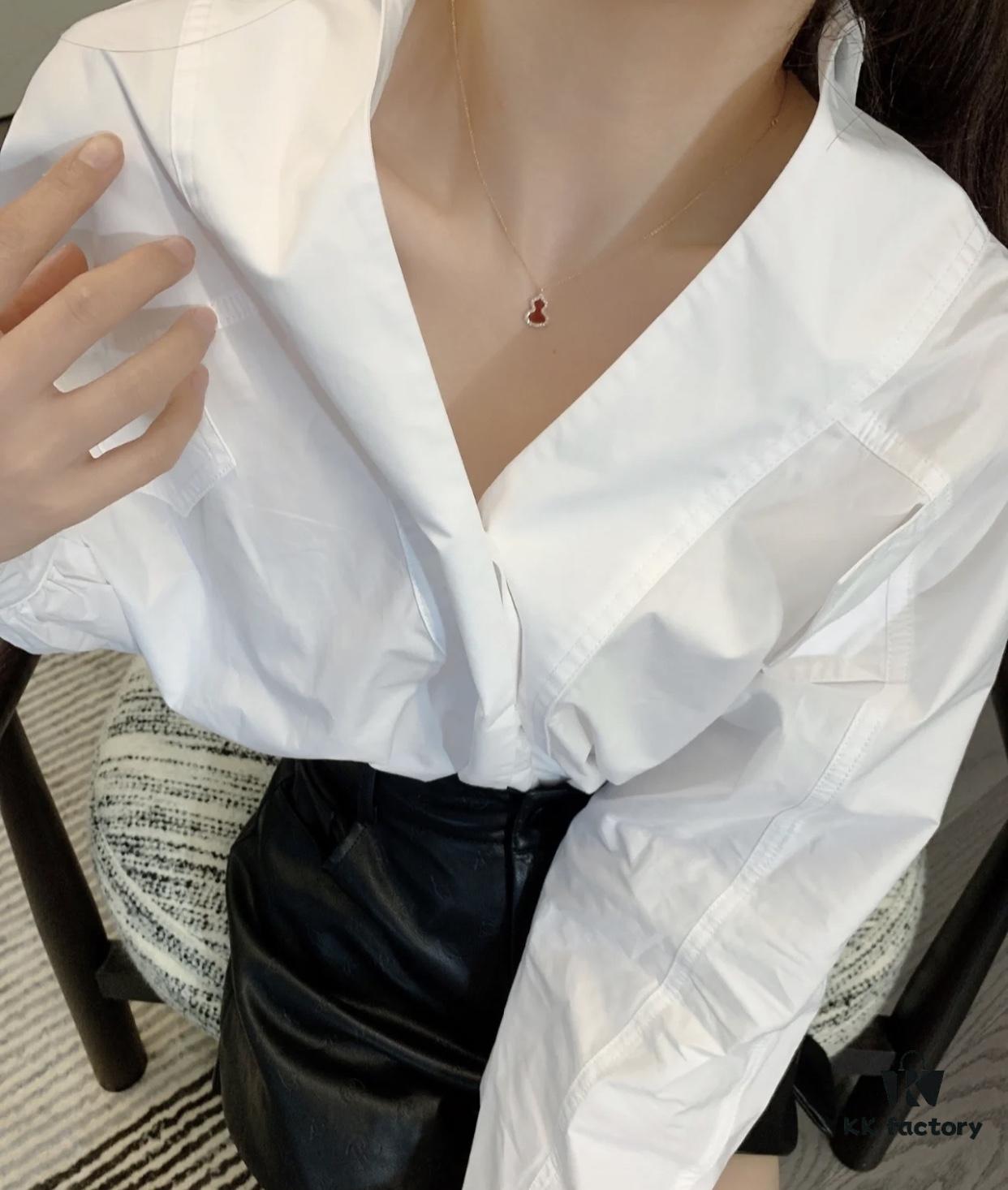 Classic Style Never Goes Out of Fashion, This Small Gourd Necklace Is Versatile and Matches Any Outfit