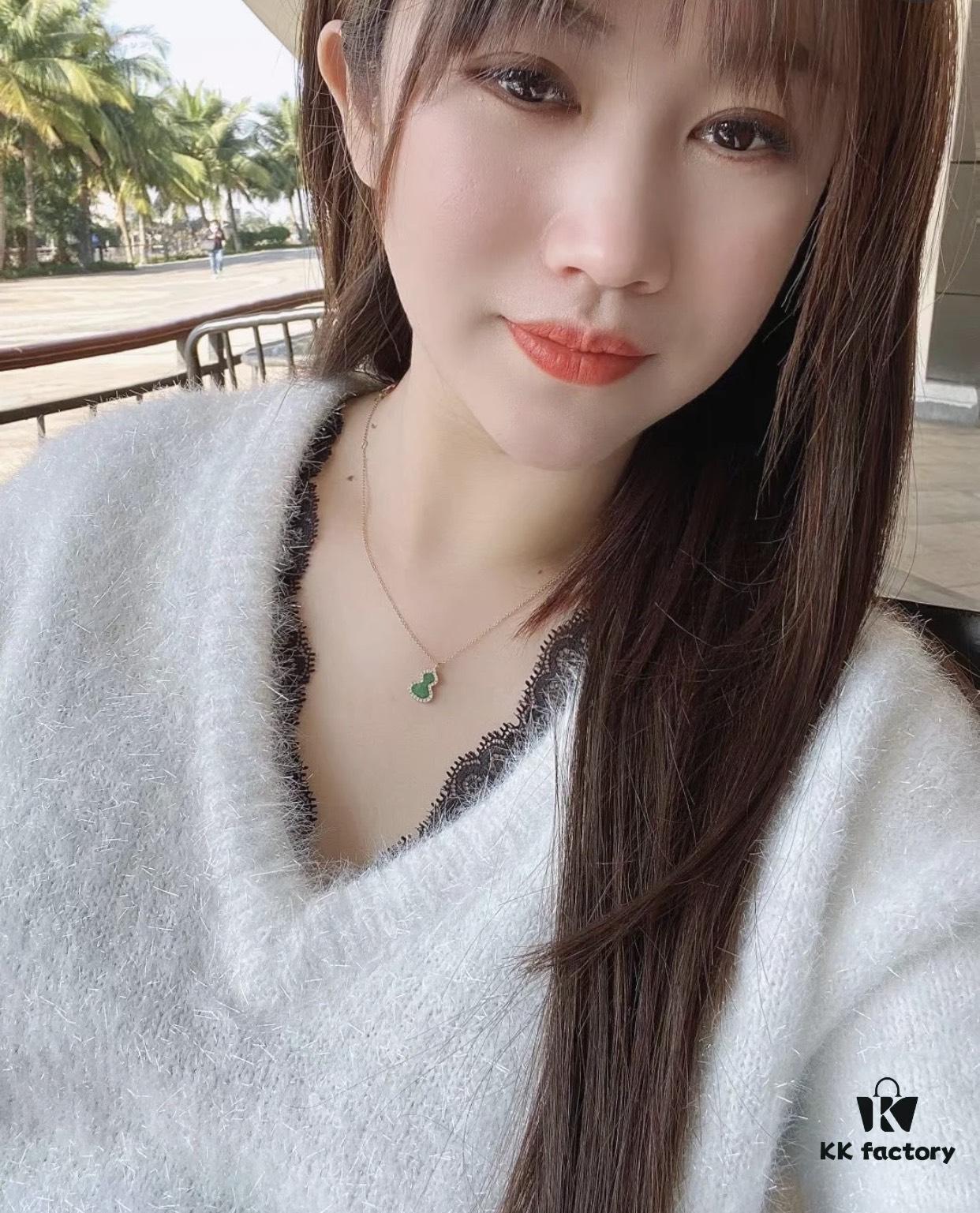 Classic Style Never Goes Out of Fashion, This Small Gourd Necklace Is Versatile and Matches Any Outfit