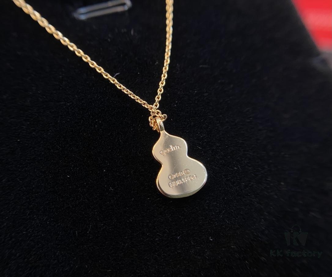 Real Green Jade Gourd Pendant, Symbolizing Blessings, Prosperity, and Good Fortune