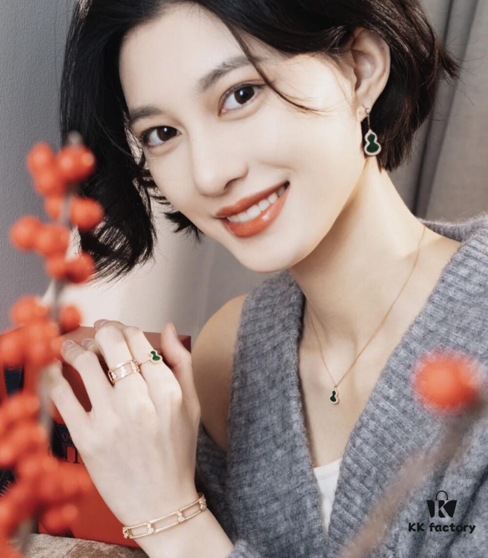 Green Gourd Must-Have 💚 Complements Skin Tone and Exudes Elegance!