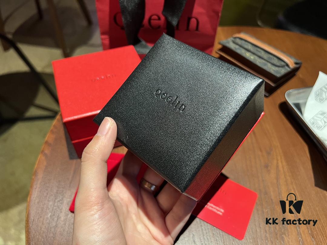 Practical Gift Option with Optional Premium Packaging