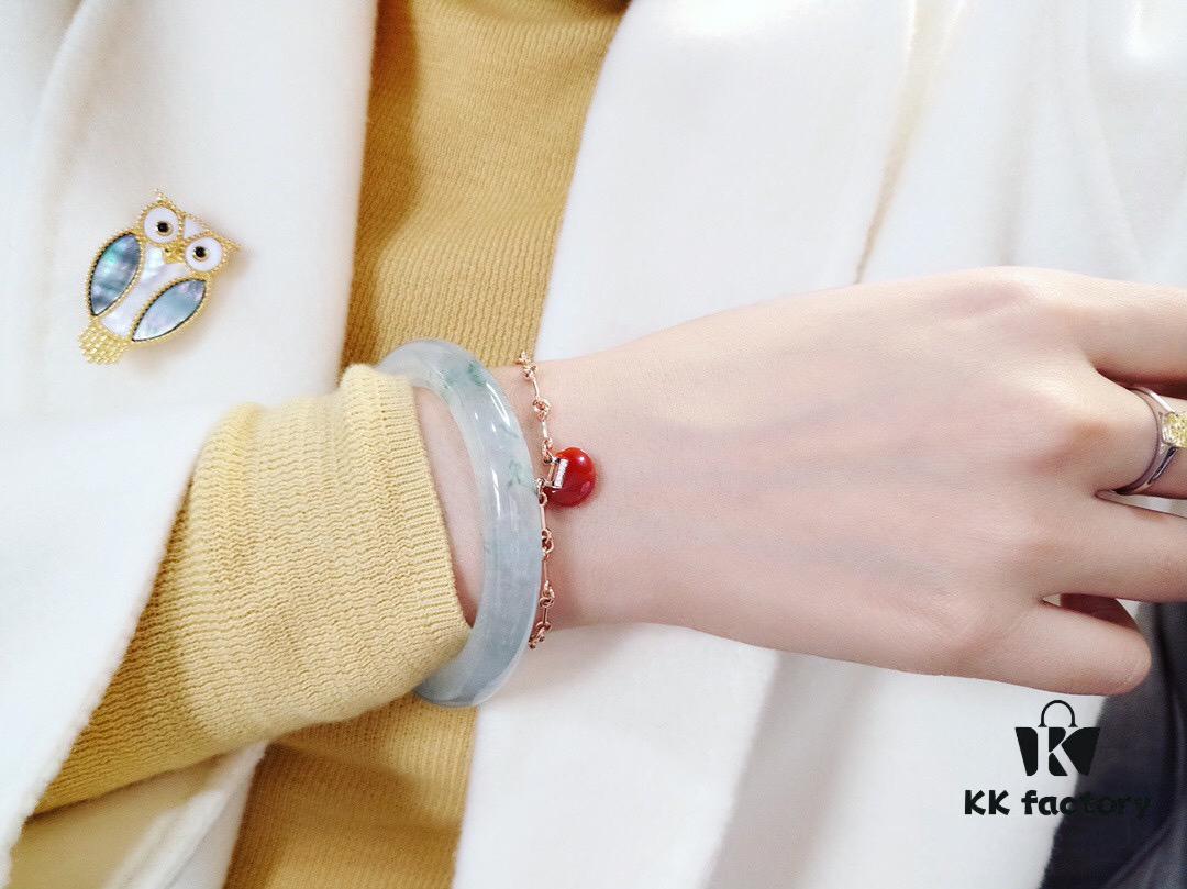 Qeelin Kirin Yu Yi Series Red Agate Necklace-Bracelet, Good Fortune Lock Design