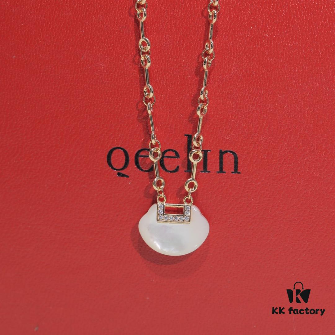 Kirin Auspicious Lock White Agate Necklace