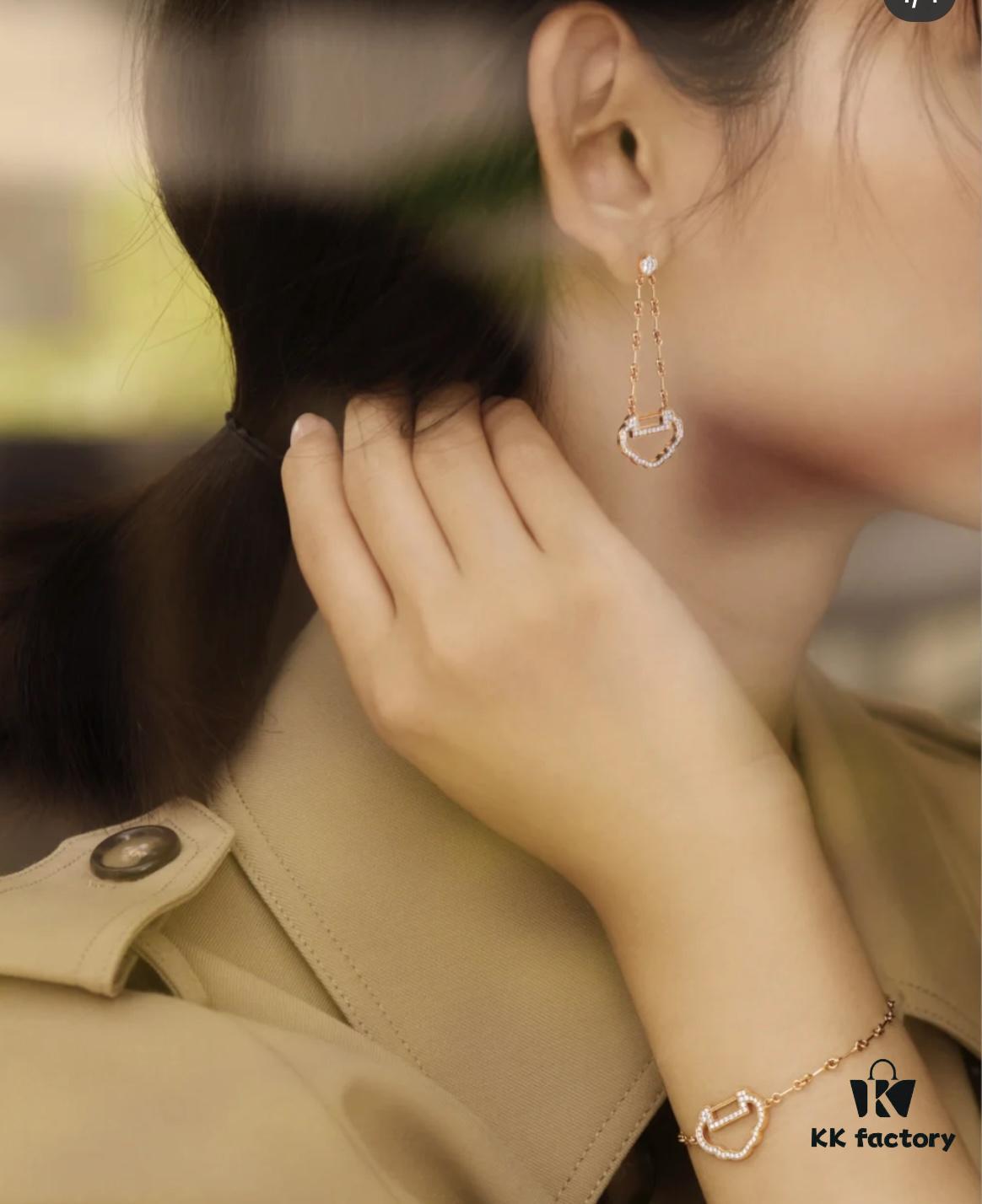 Exclusive Launch Premium Craftsmanship Qeelin Auspicious Ruyi Lock Pendant Bracelet & Necklace Set in 925 Silver with Eight Hearts and Arrows High-Carbon Diamonds in White and Rose Gold