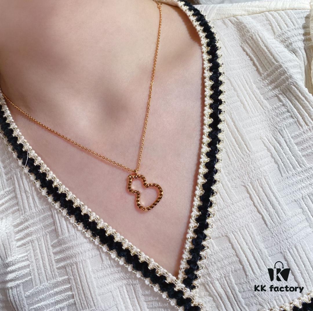 Qeelin Wulu Mini Gourd Necklace (7-Axis CNC Craftsmanship), Qeelin x Rebecca Exclusive Limited Edition