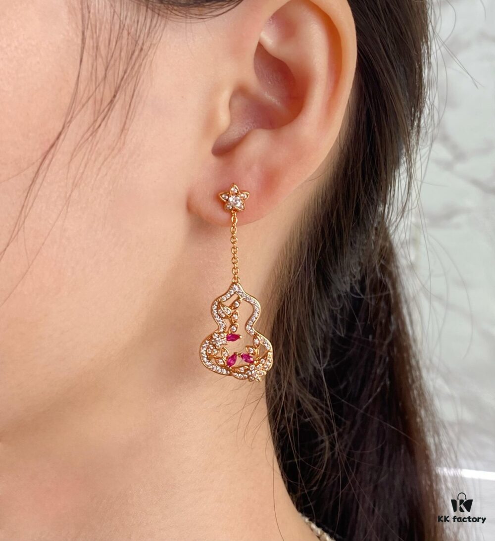 Kirin Flower Vine Red Wulu Earrings
