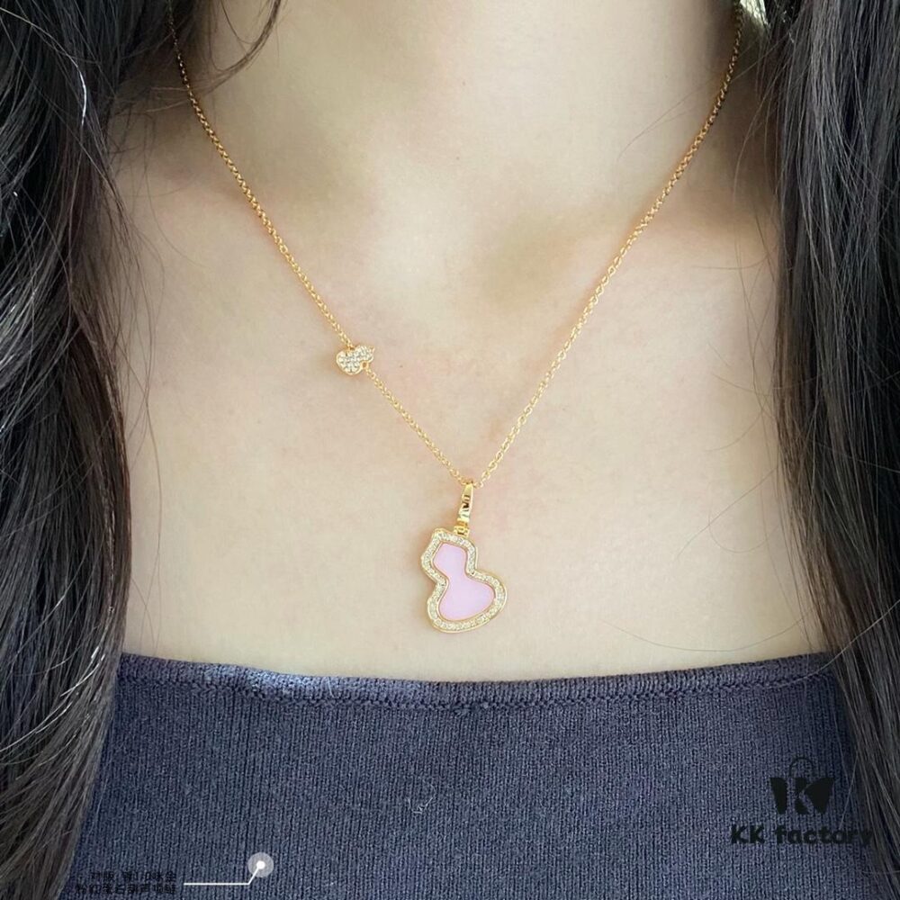 V Gold Material Kylin Pink Opal Gourd Necklace, Stylish and Versatile with Thick Gold Plating, Real Gold Look, Eight-Heart Eight-Arrow High-Carbon Diamond, Small and Exquisite
