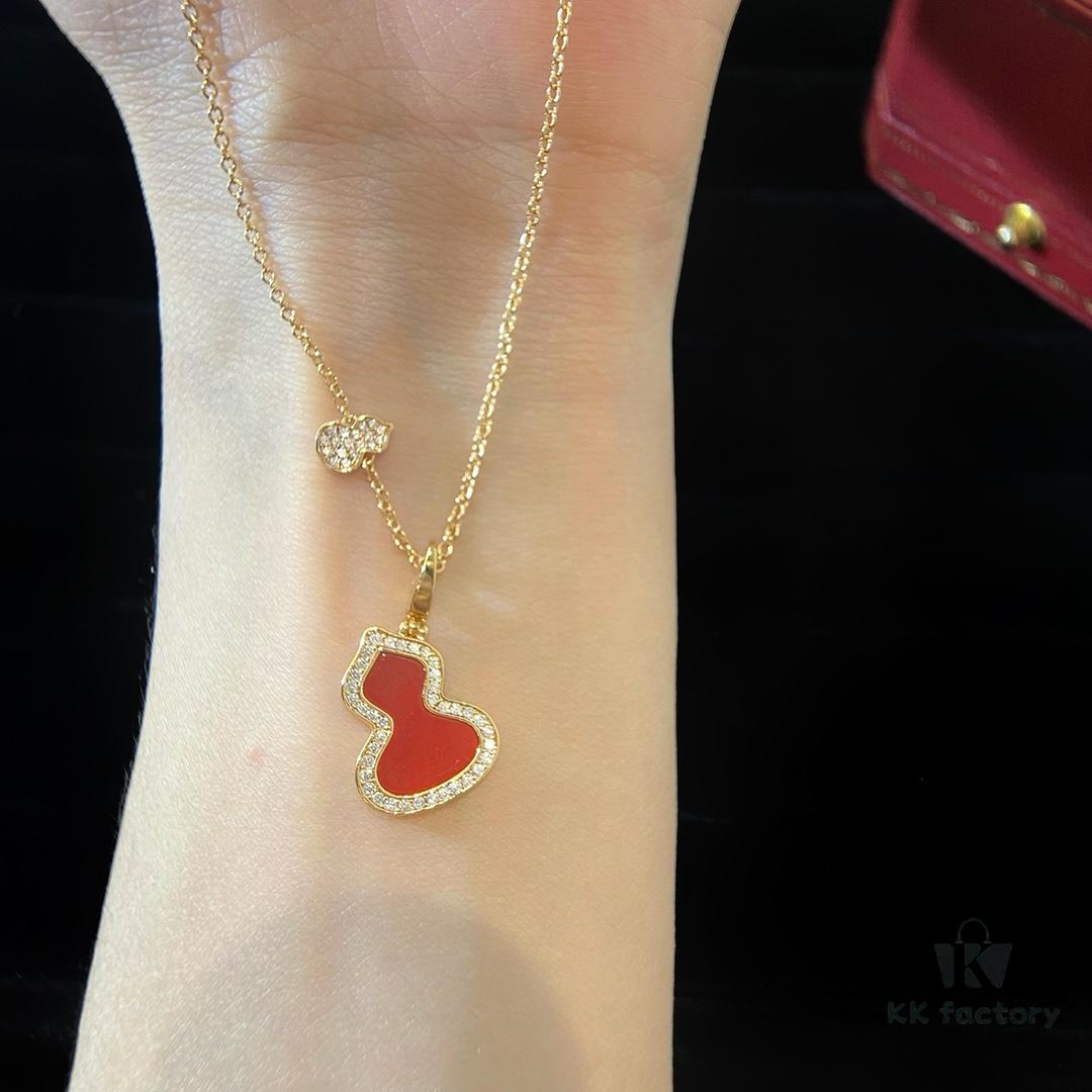 Exquisitely Crafted Gourd Pendant Necklace with Hand-Set Stones in V-Gold