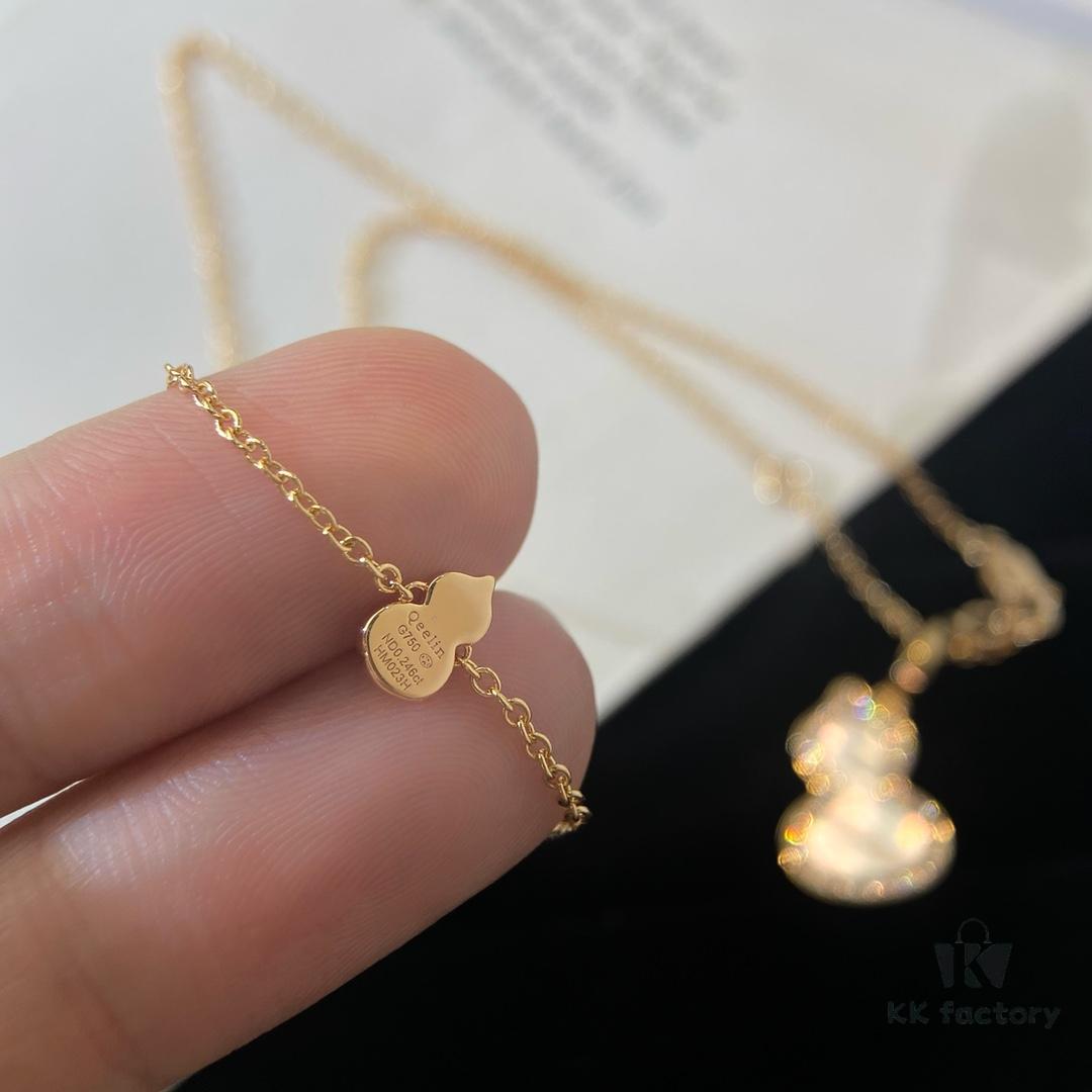 Exquisitely Crafted Gourd Pendant Necklace with Hand-Set Stones in V-Gold