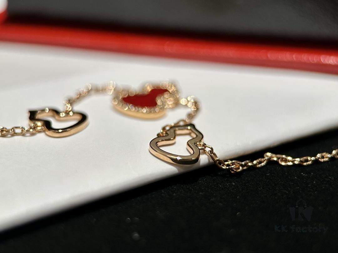 Qeelin Three-Pendant Mini Gourd Gemstone Bracelet