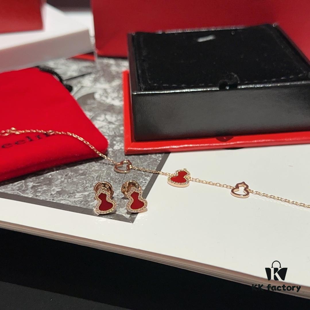 Qeelin Qilin Gourd Red Agate Bracelet and Earrings Set