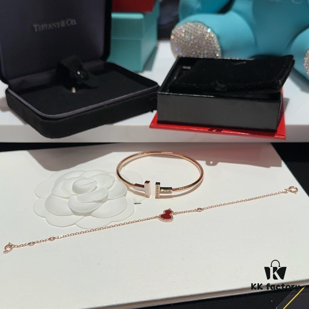Exquisite and Versatile Premium Accessories 💎 - Kylin Single Gourd Red Agate Bracelet, Tiffany T-Shape Gemstone Diamond-Paved White Mother-of-Pearl Bangle