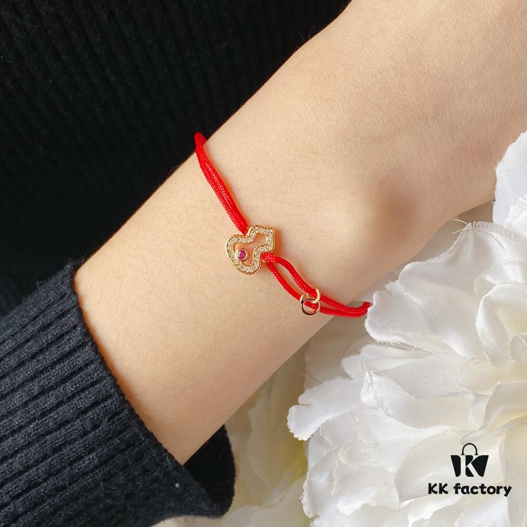 Qeelin Wulu Red String Bracelet, Exclusive Limited Edition in Collaboration with Rebecca