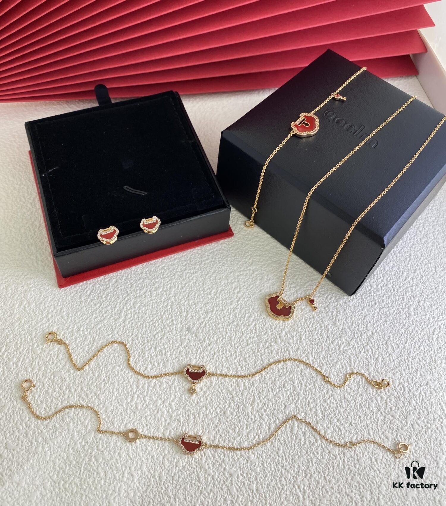 Kirin Gourd Red Series