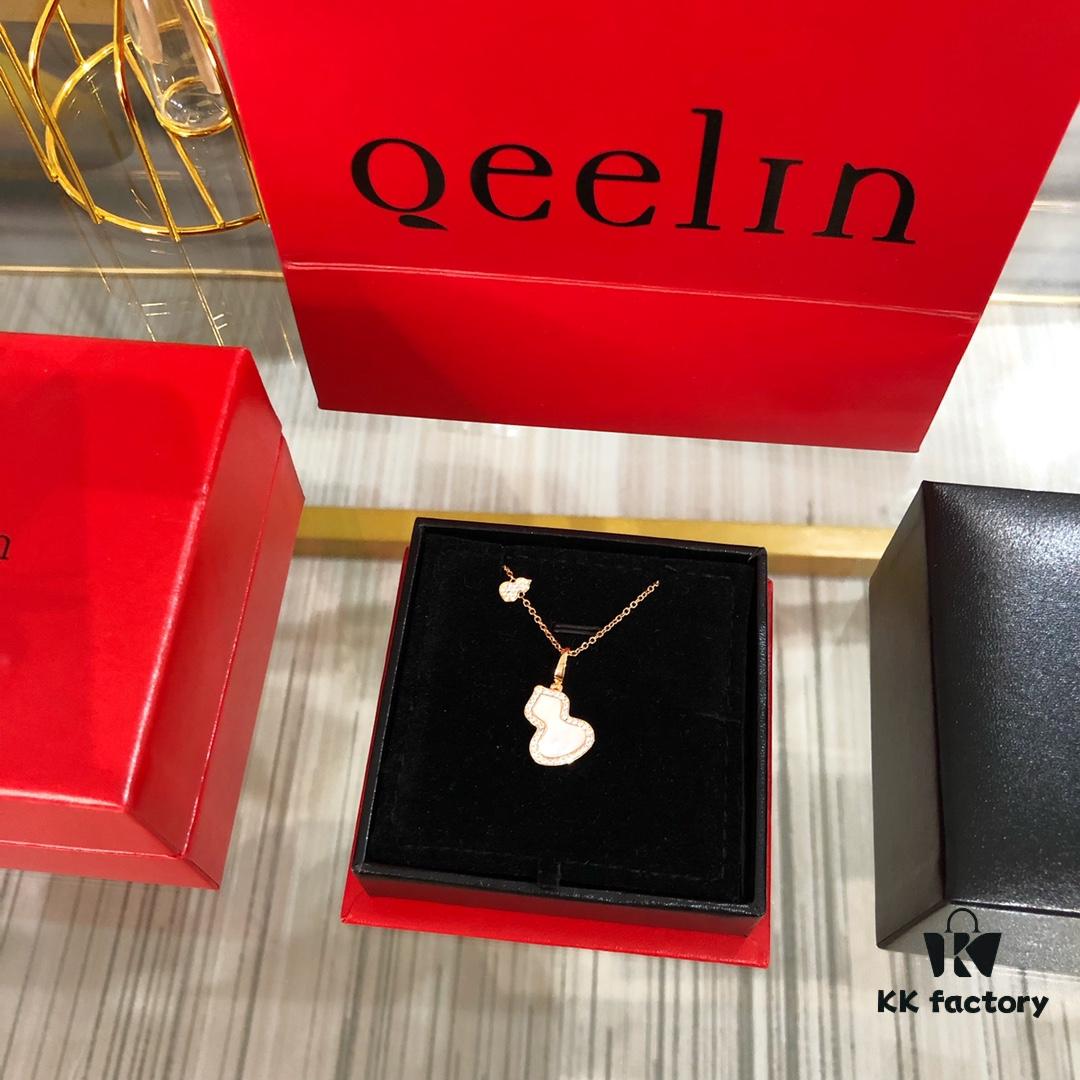 Qeelin Q-Blossom Gourd Necklace with Detachable Gourd Pendant