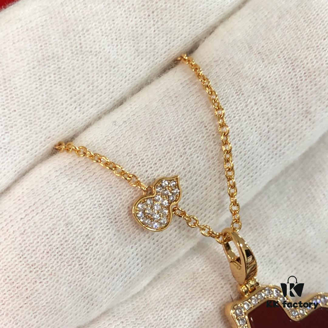 Qeelin Lucky Gourd Necklace with Detachable Pendant