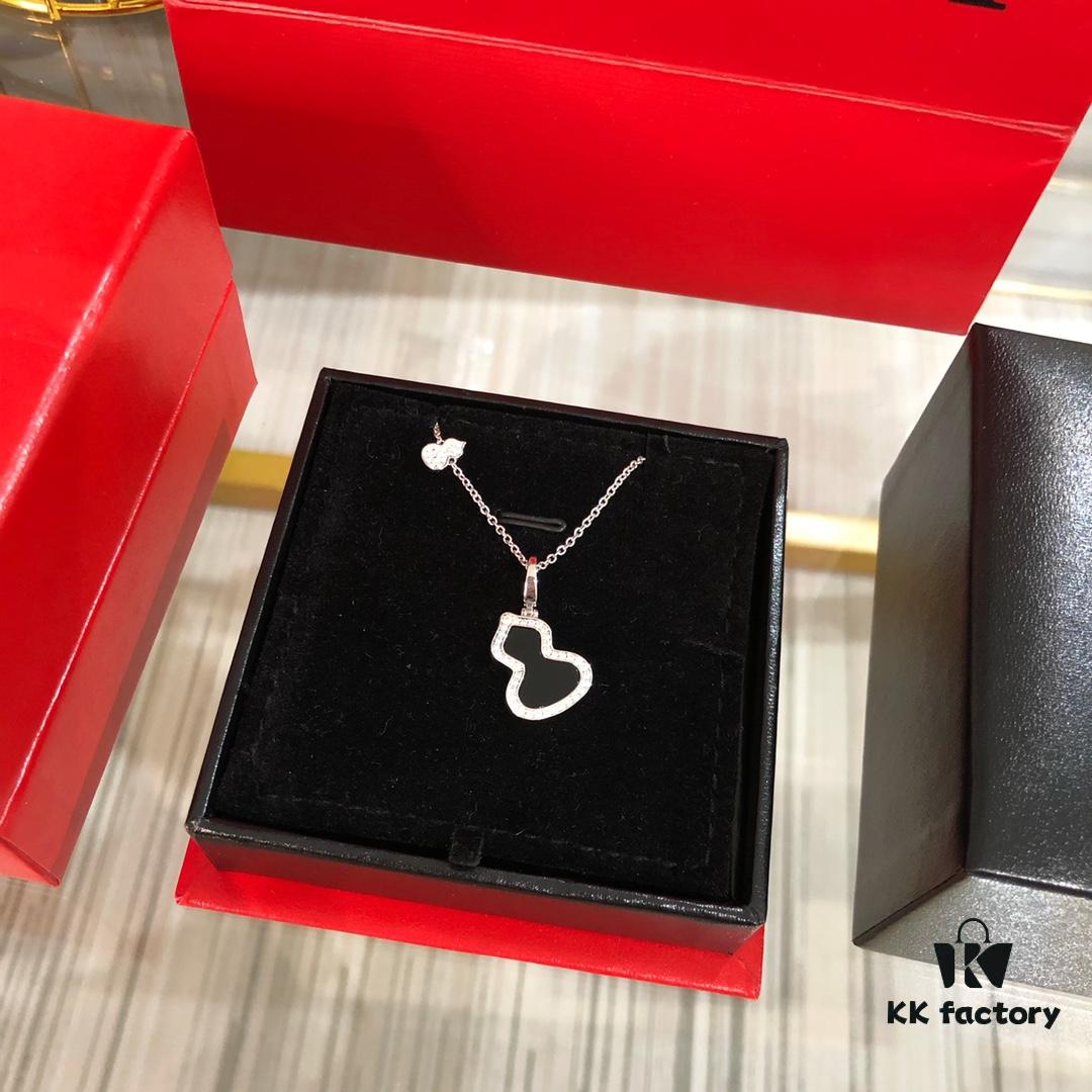 Qeelin Lucky Gourd Necklace with Detachable Pendant