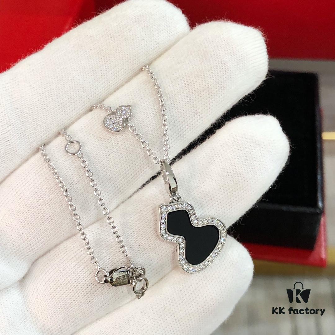 Qeelin Lucky Gourd Necklace with Detachable Pendant