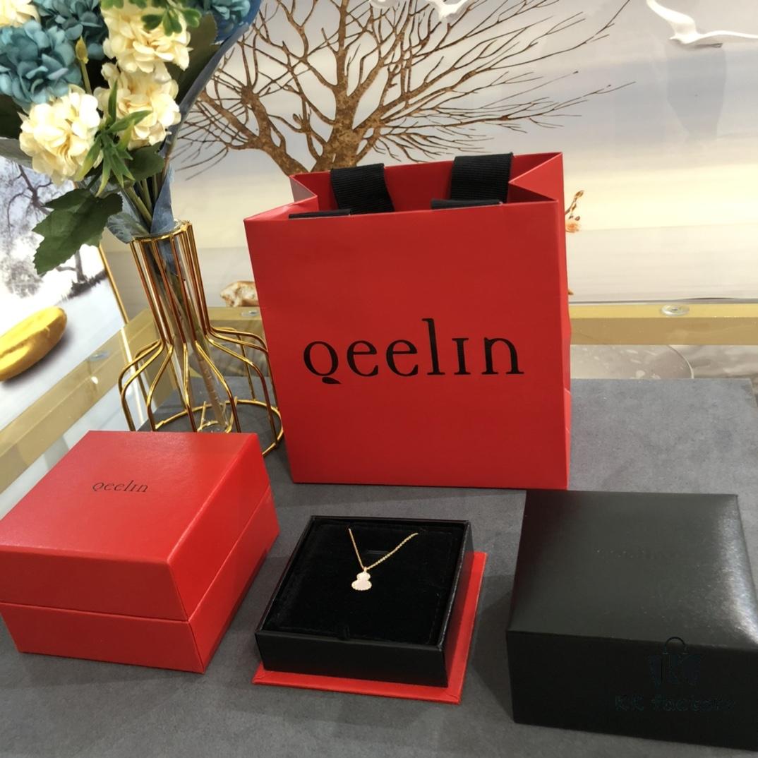 Qeelin Mini Hulu Necklace