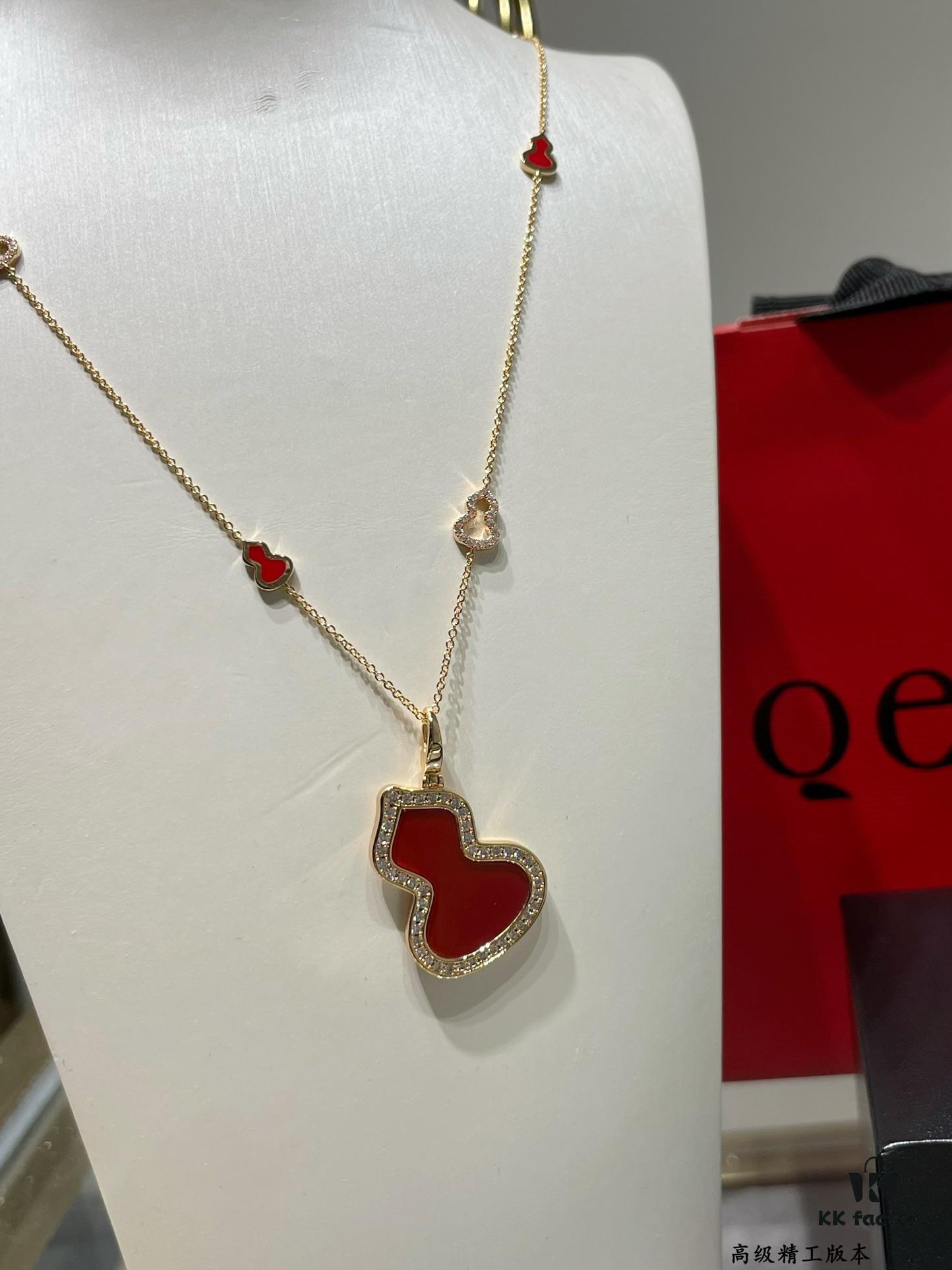 Detachable Pendant) Qeelin Wulu Mini 8 Lotus Diamond Necklace, Cute and Simple Design, Elegant Line Art, Qeelin x Rebecca Limited Edition