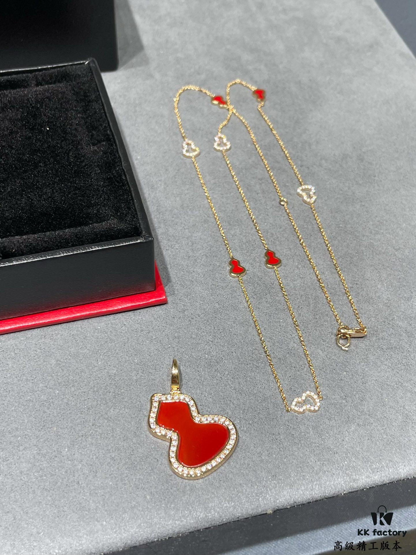 Detachable Pendant) Qeelin Wulu Mini 8 Lotus Diamond Necklace, Cute and Simple Design, Elegant Line Art, Qeelin x Rebecca Limited Edition