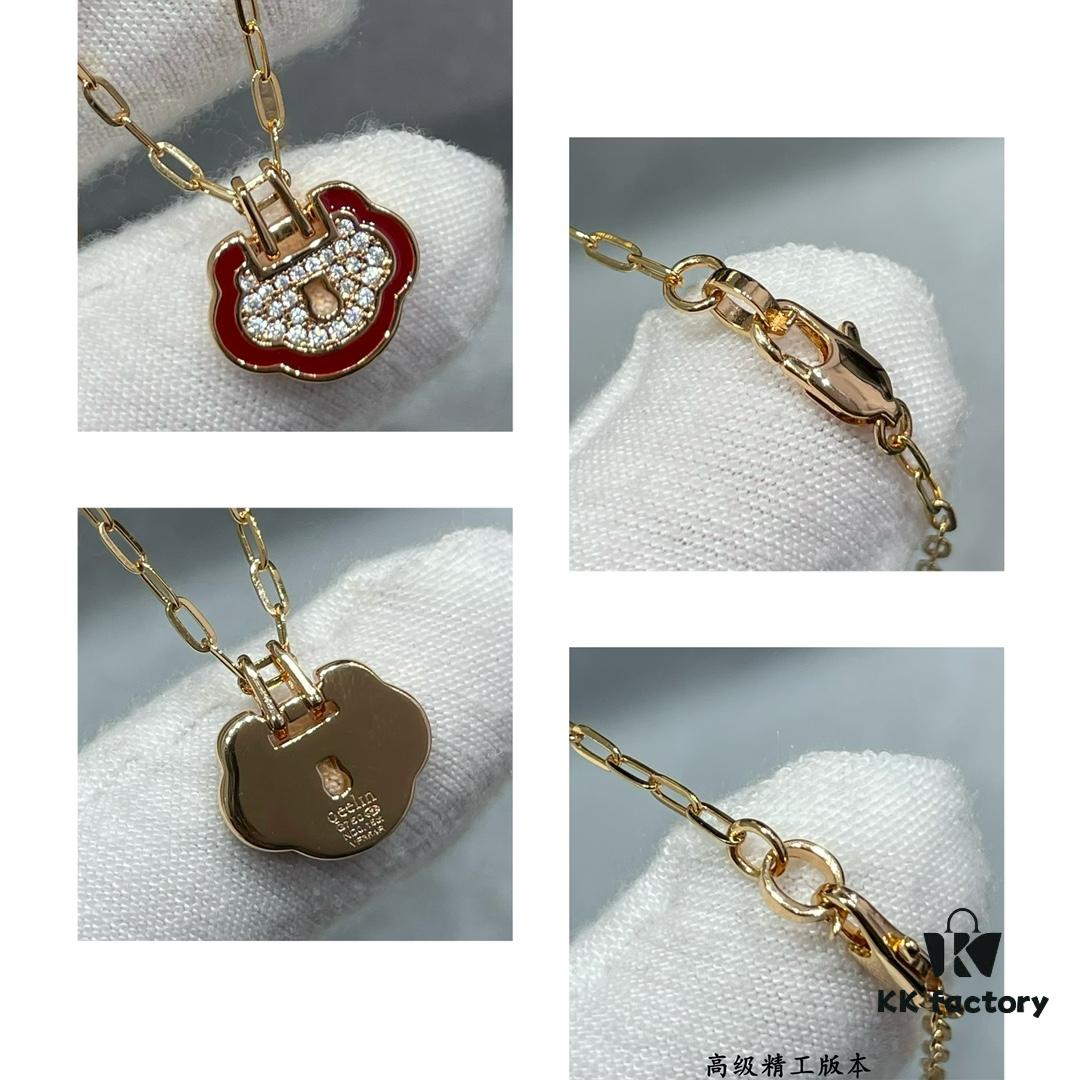 Kirin Red-Edged Full-Pave Lucky Lock Necklace ✨ A Perfect Blend of Fashion and Tradition, Eye-Catching and Unique Design
