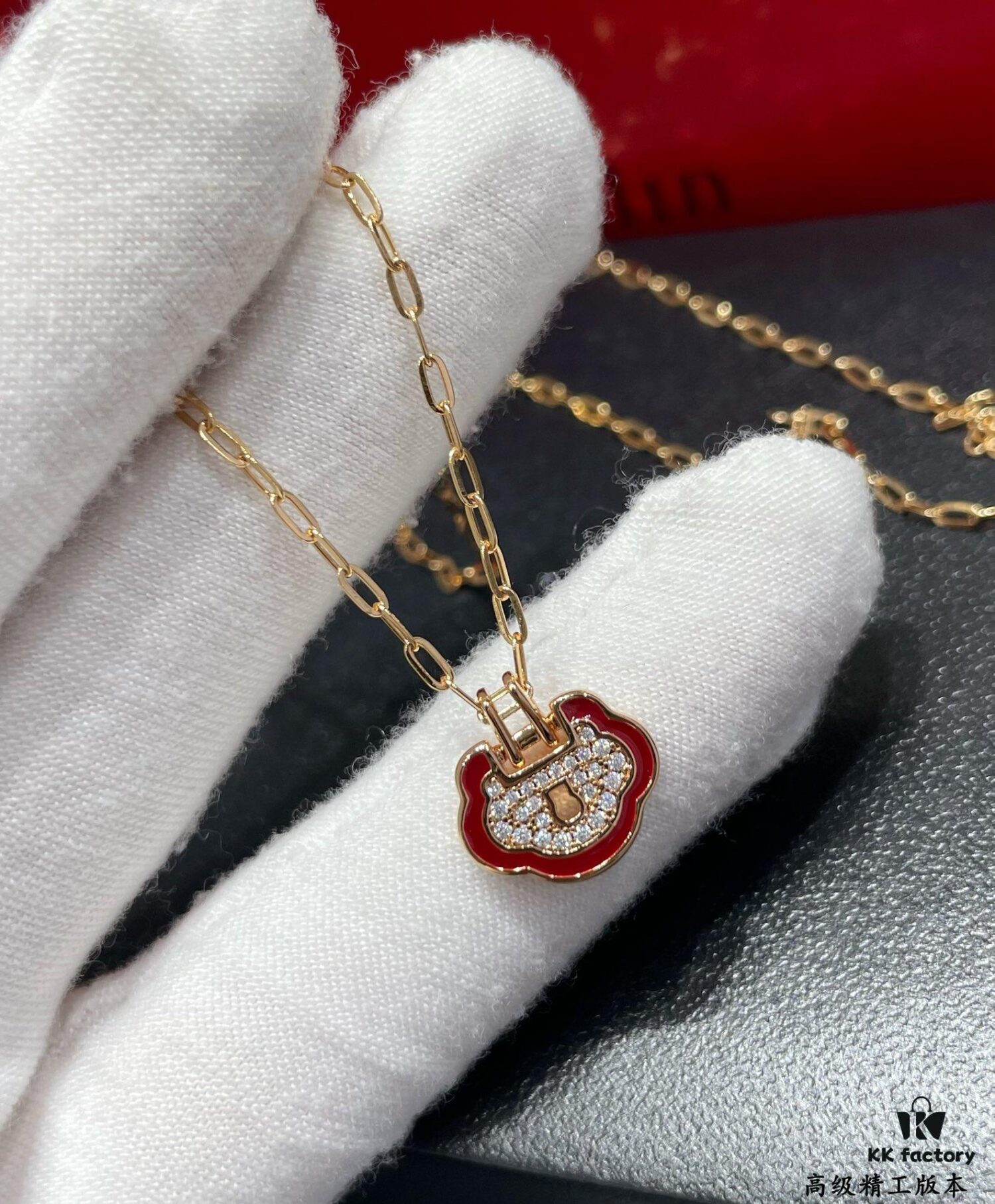 Kirin Red-Edged Full-Pave Lucky Lock Necklace ✨ A Perfect Blend of Fashion and Tradition, Eye-Catching and Unique Design