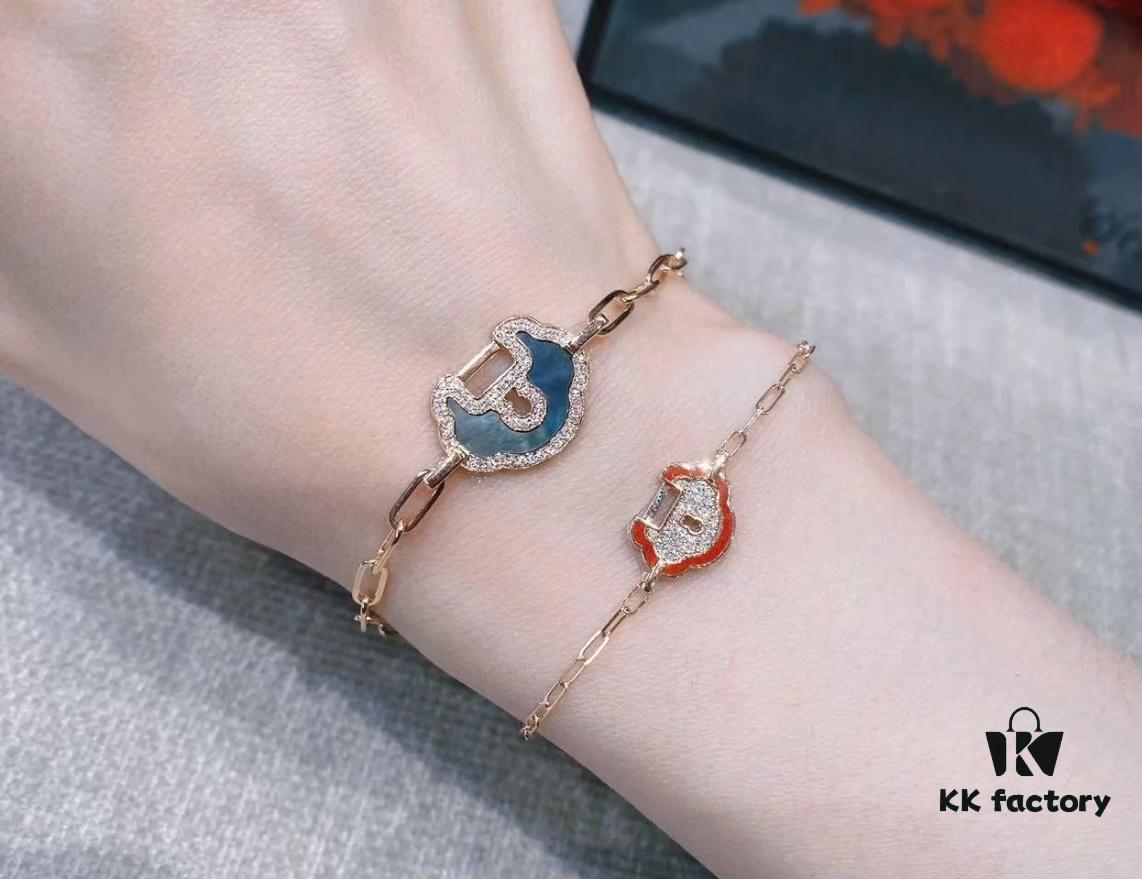 Kirin Red Edge Full Diamond Ruyi Lock Bracelet ✨ A Stylish Blend of Fashion and Tradition