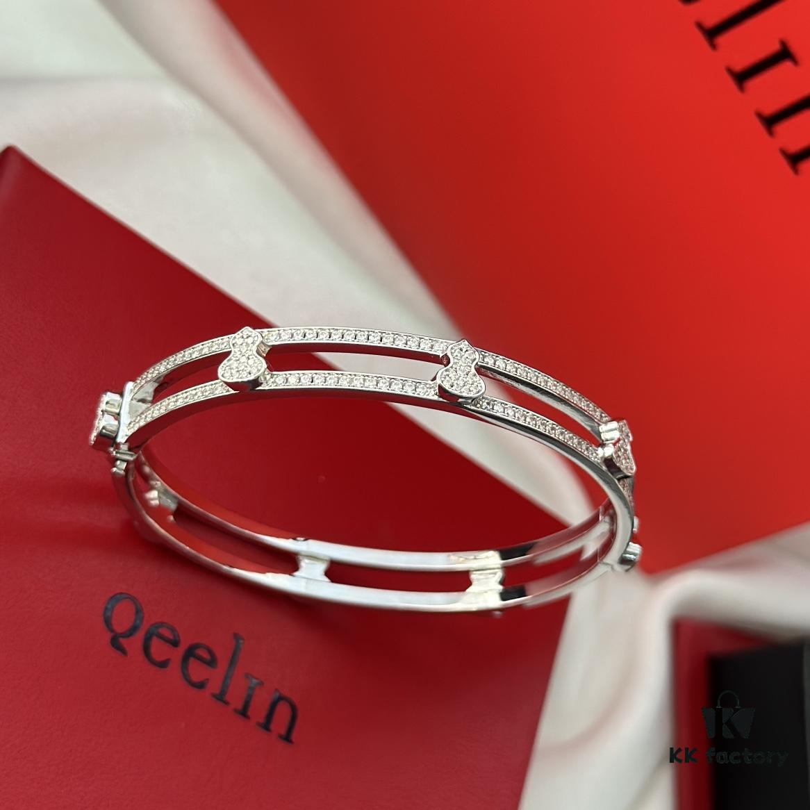 Qeelin 2022 New Arrival Hollow Full Diamond Gourd Bangle, High Jewelry Combining Chinese Elements with Modern Design, Blossom-Inspired Wulu Shape, Celebrating Spring and Fortune in Timeless Style, Crafted in Premium V Gold with Platinum and Rose Gold Options