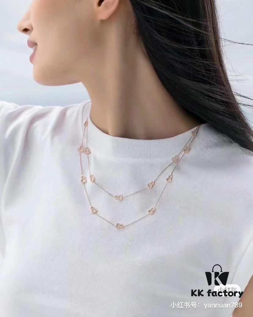 Officially Sold for 13,000 RMB, Diamond-Inlaid Version at 20,500, Bracelet Over 7,000 — Truly Shocked!!