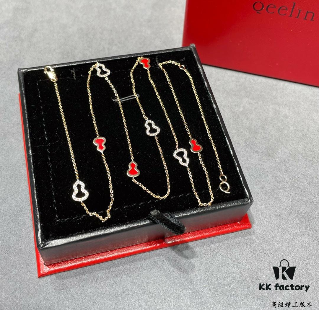 Qeelin Mini 8 Lotus Diamond Necklace 🌹 Adorable Design 😍 Elegant Simplicity with Wulu Silhouette 🥰 Sophisticated and Charming 😊 Qeelin x LibeiKa Exclusive Limited Edition