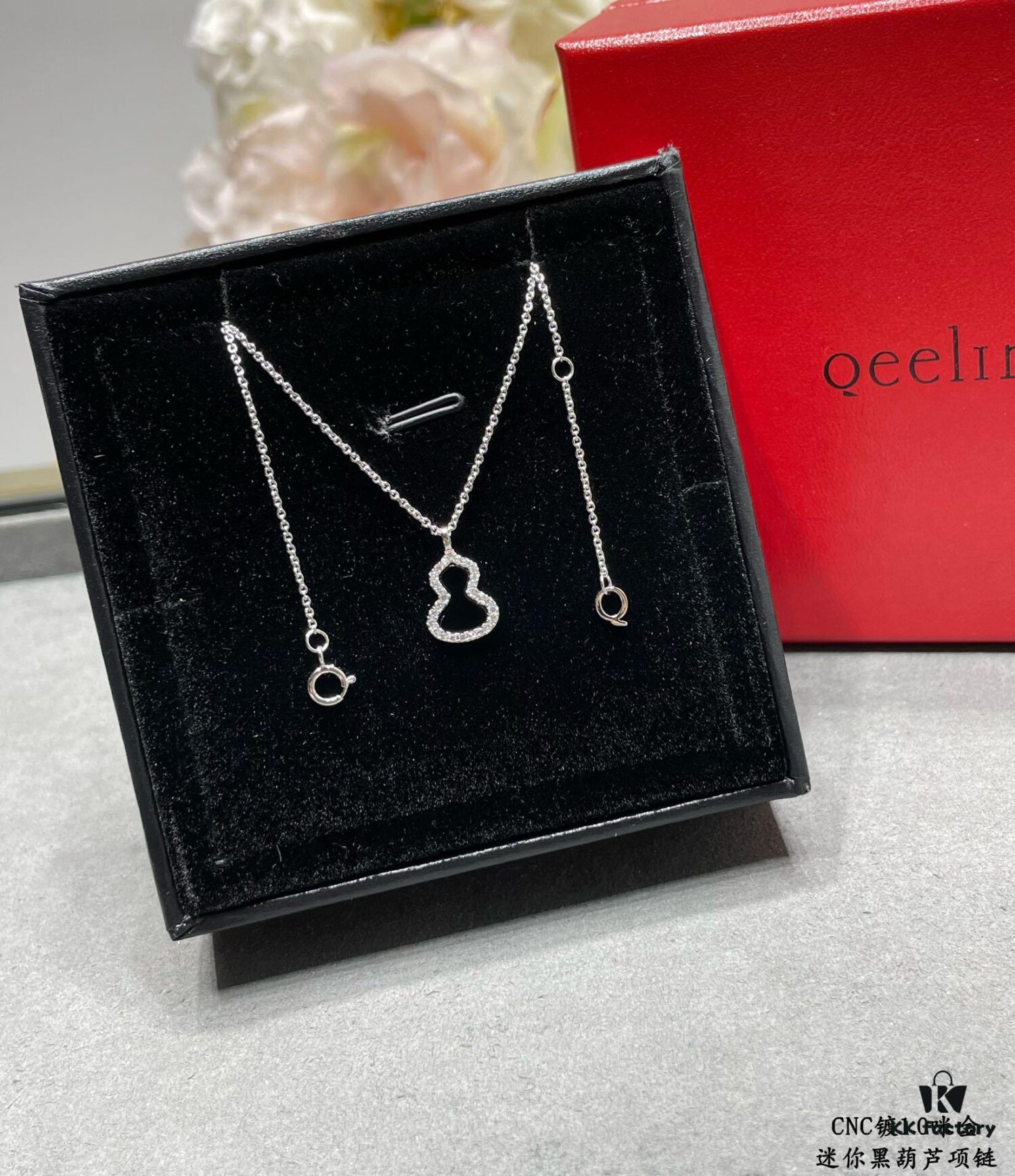 Kirin Mini Black Gourd Necklace, Attracts Wealth and Enhances Luck, Stylish Design, Excellent Look When Worn, Versatile Match, Thick Gold Plating with Premium Real-Gold Appearance