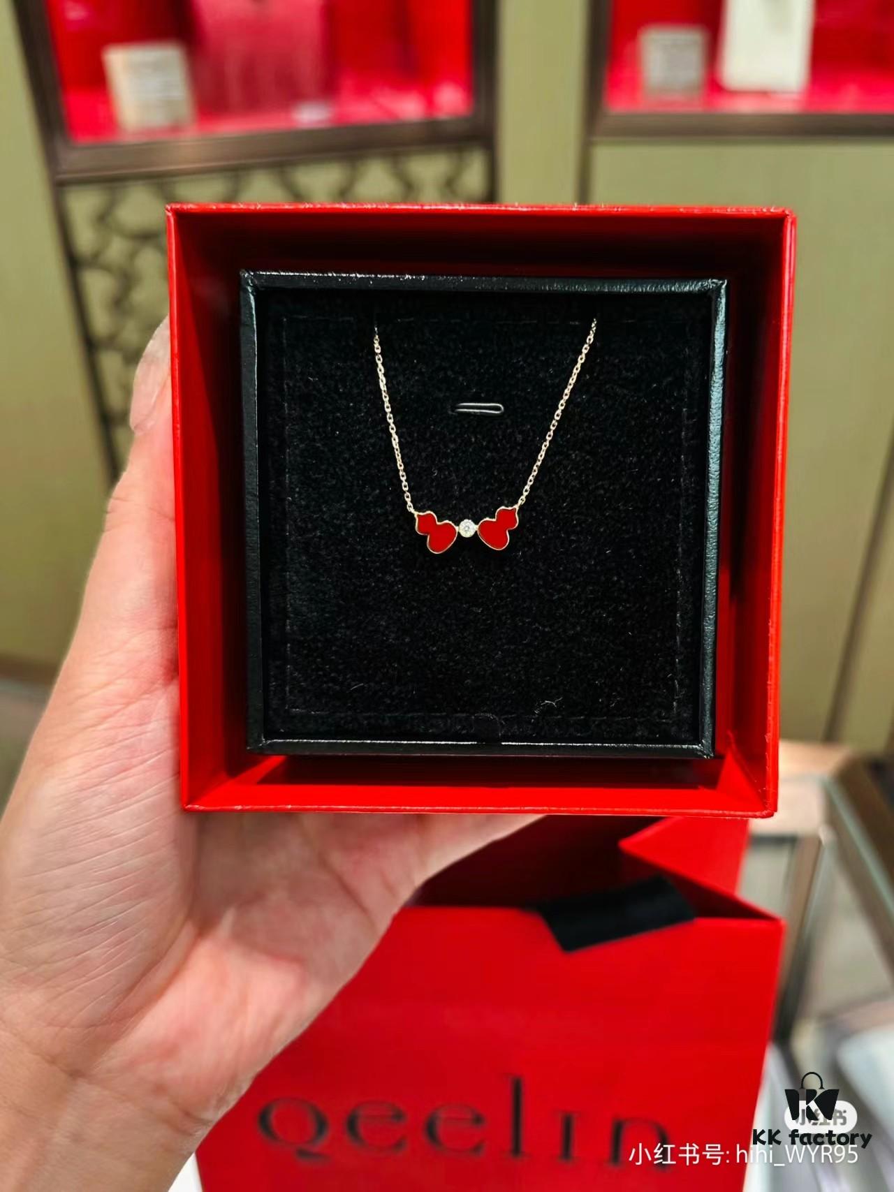 New Arrival Gourd Necklace Pendant Champagne Gold In Stock