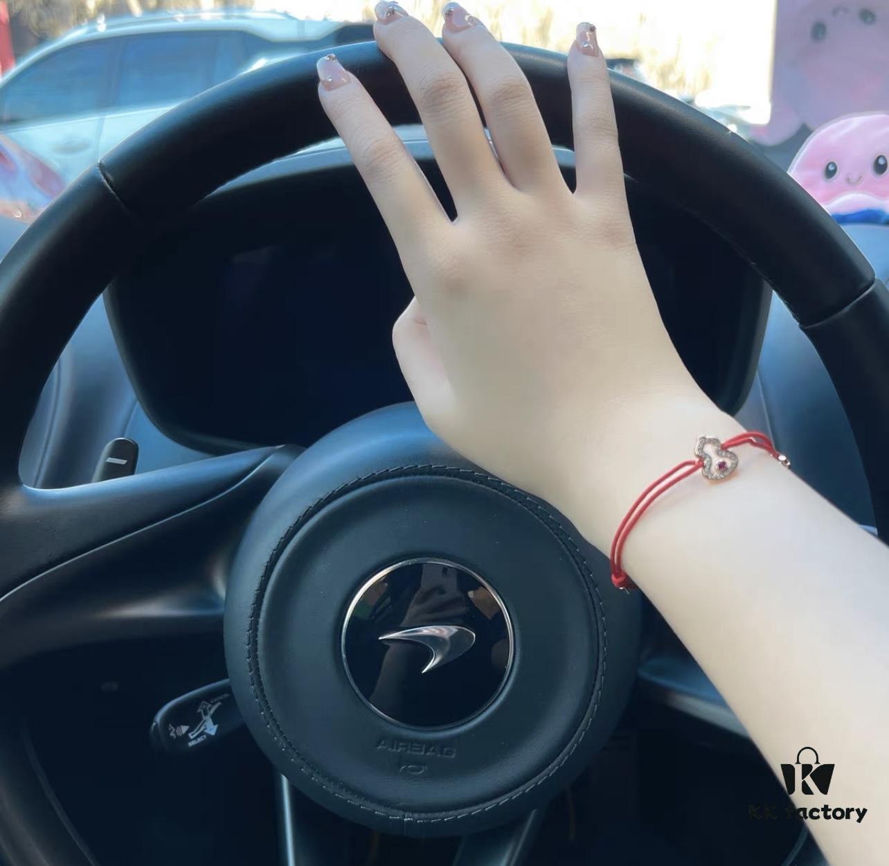 Qeelin Pixiu Diamond-Encrusted Gourd Red String Bracelet