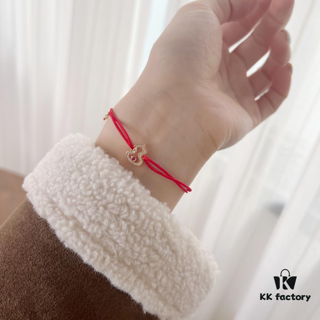 Qeelin Pixiu Diamond-Encrusted Gourd Red String Bracelet