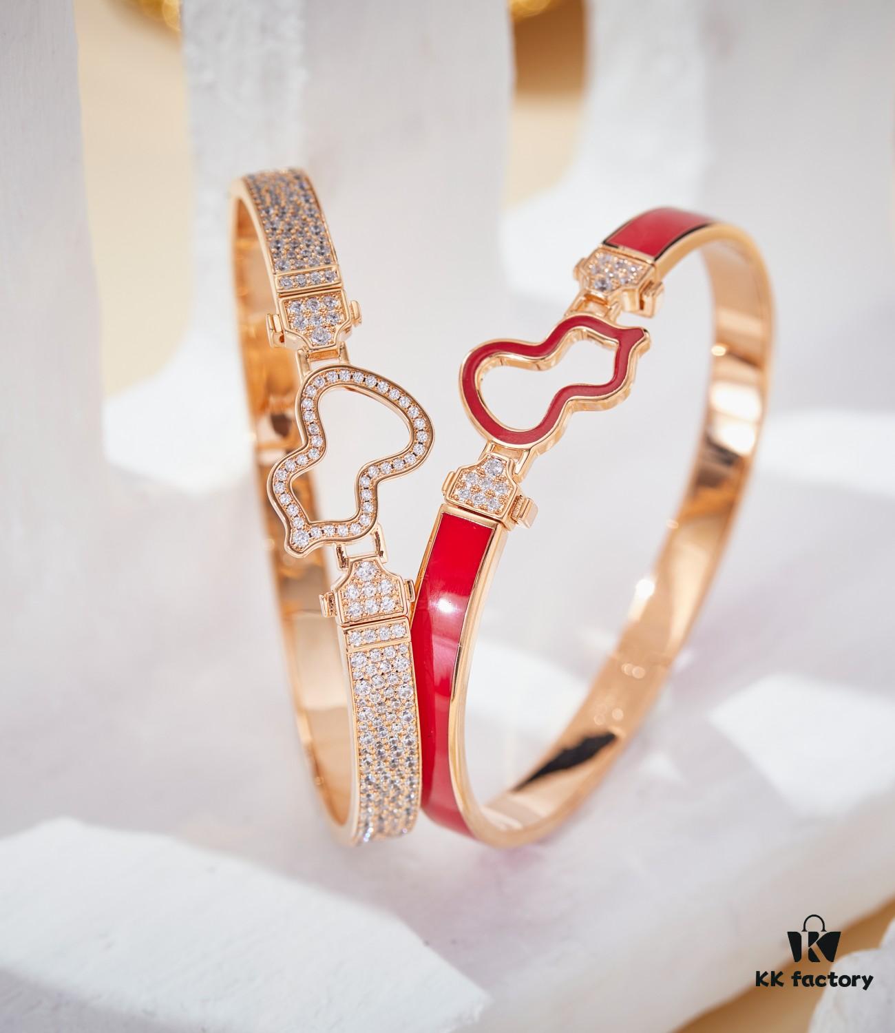 New Chinese Trend 🌟 Gourd Bracelet, Low-Temperature Enamel, Toggle Clasp Design 💫 Precision Cast with 18K Champagne Gold Plating