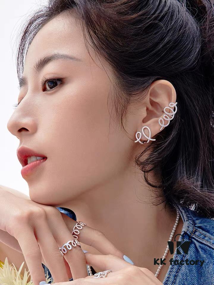 [Same as Zhou Yutong's Style] HEFANG Cream Spiral Stud Earrings, Elegant Design Ear Jewelry for Valentine's Day Gift