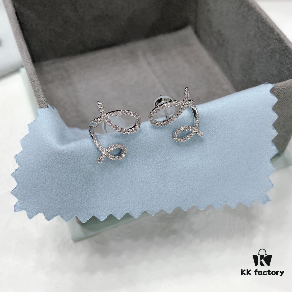 [Same as Zhou Yutong's Style] HEFANG Cream Spiral Stud Earrings, Elegant Design Ear Jewelry for Valentine's Day Gift
