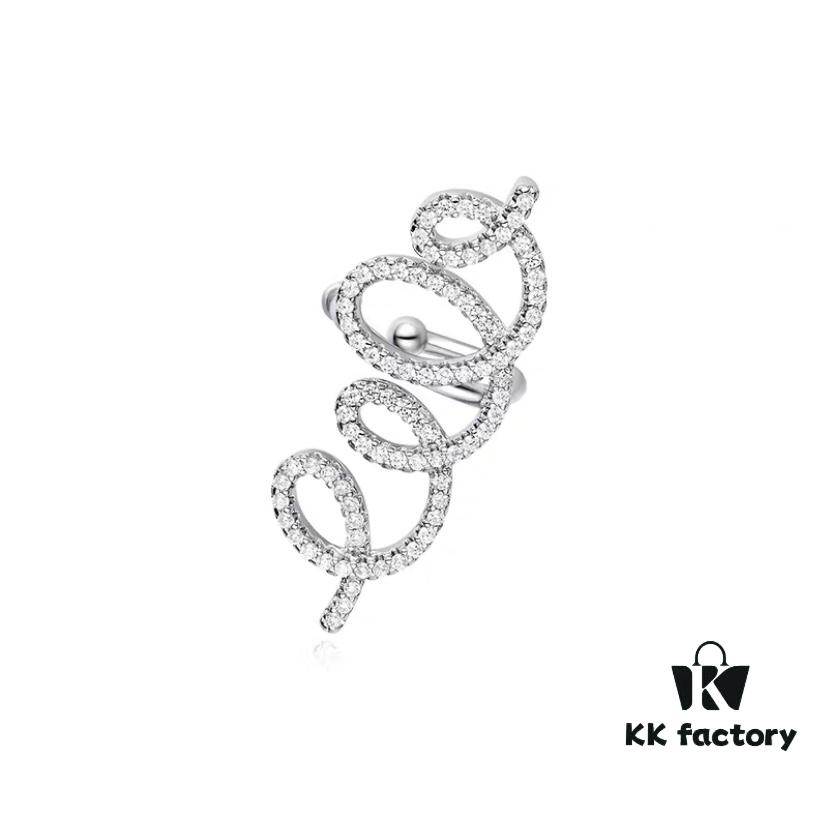 [Same Style as Zhou Yutong] Hefang Cream Spiral Stud Clip-on Earrings, Ear Cuff for Non-Pierced Ears, Women's Gift for Qixi Festival