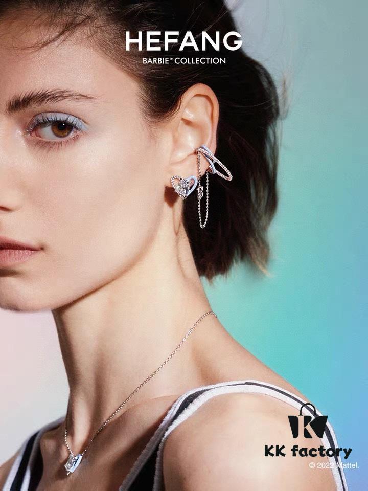 Qixi Gift 🎁 HEFANG Barbie Sweet Heart Earrings, Crystal Clear Design