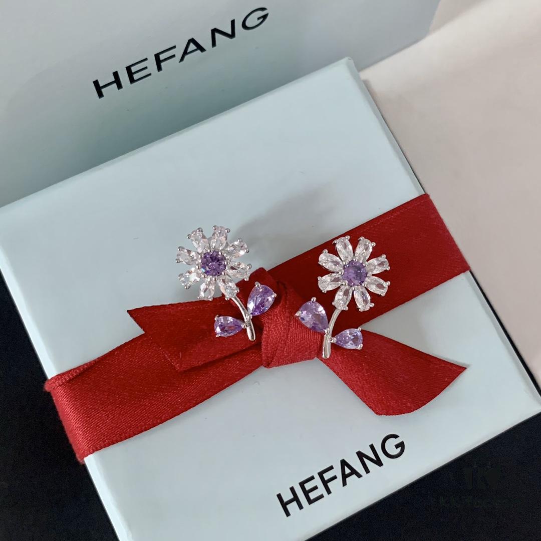 HEFANG Jewelry Summer Floral Earrings, Crystal-Clear and Exquisitely Delicate